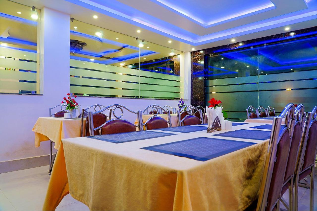 Fabhotel Kanchan Plaza Bhubaneswar Esterno foto