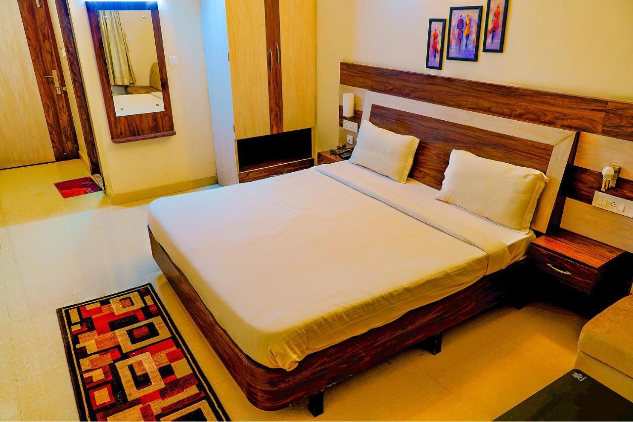 Fabhotel Kanchan Plaza Bhubaneswar Esterno foto